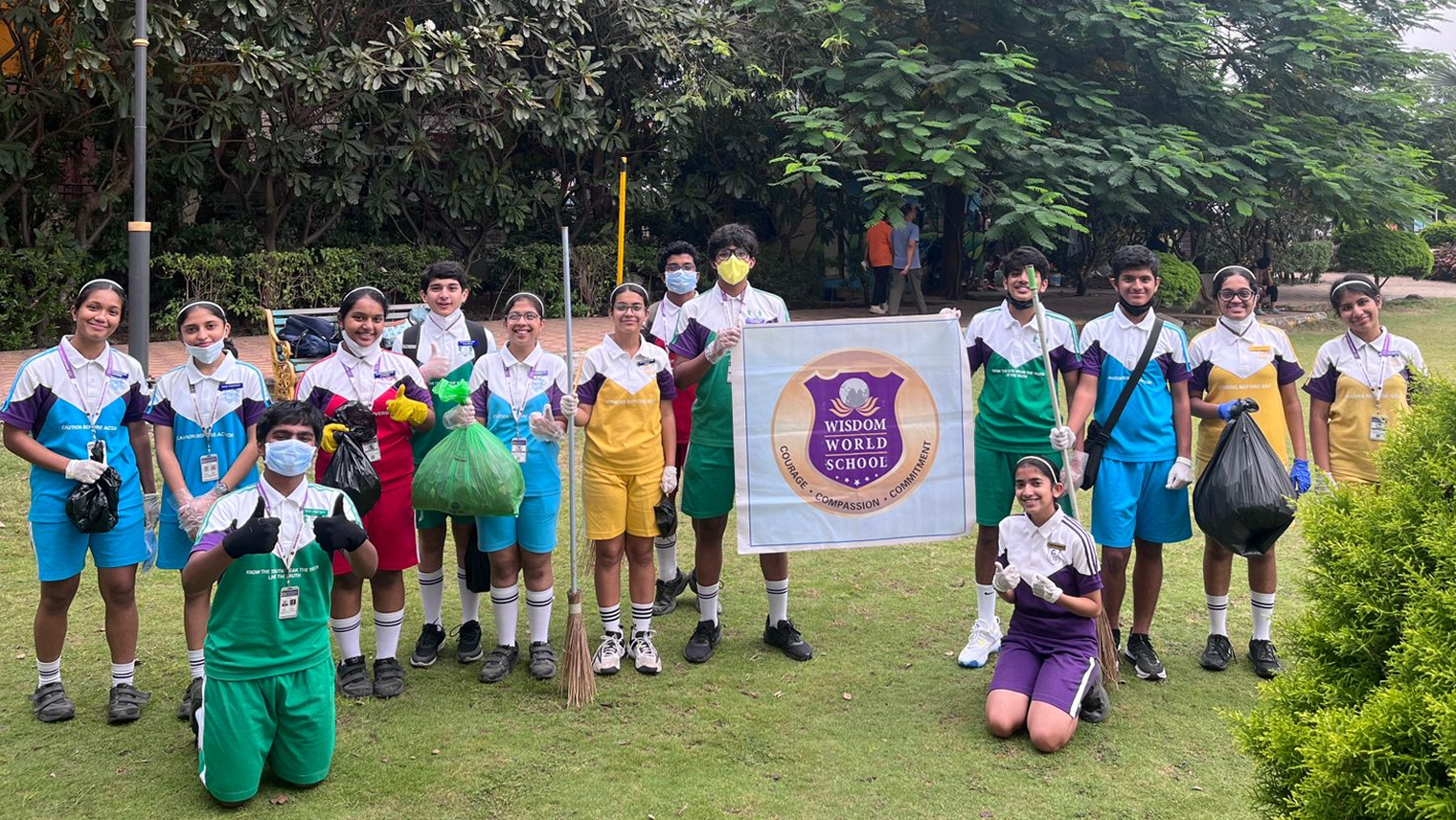 CLEANLINESS DRIVE AT SAVITRI PHULE GARDEN