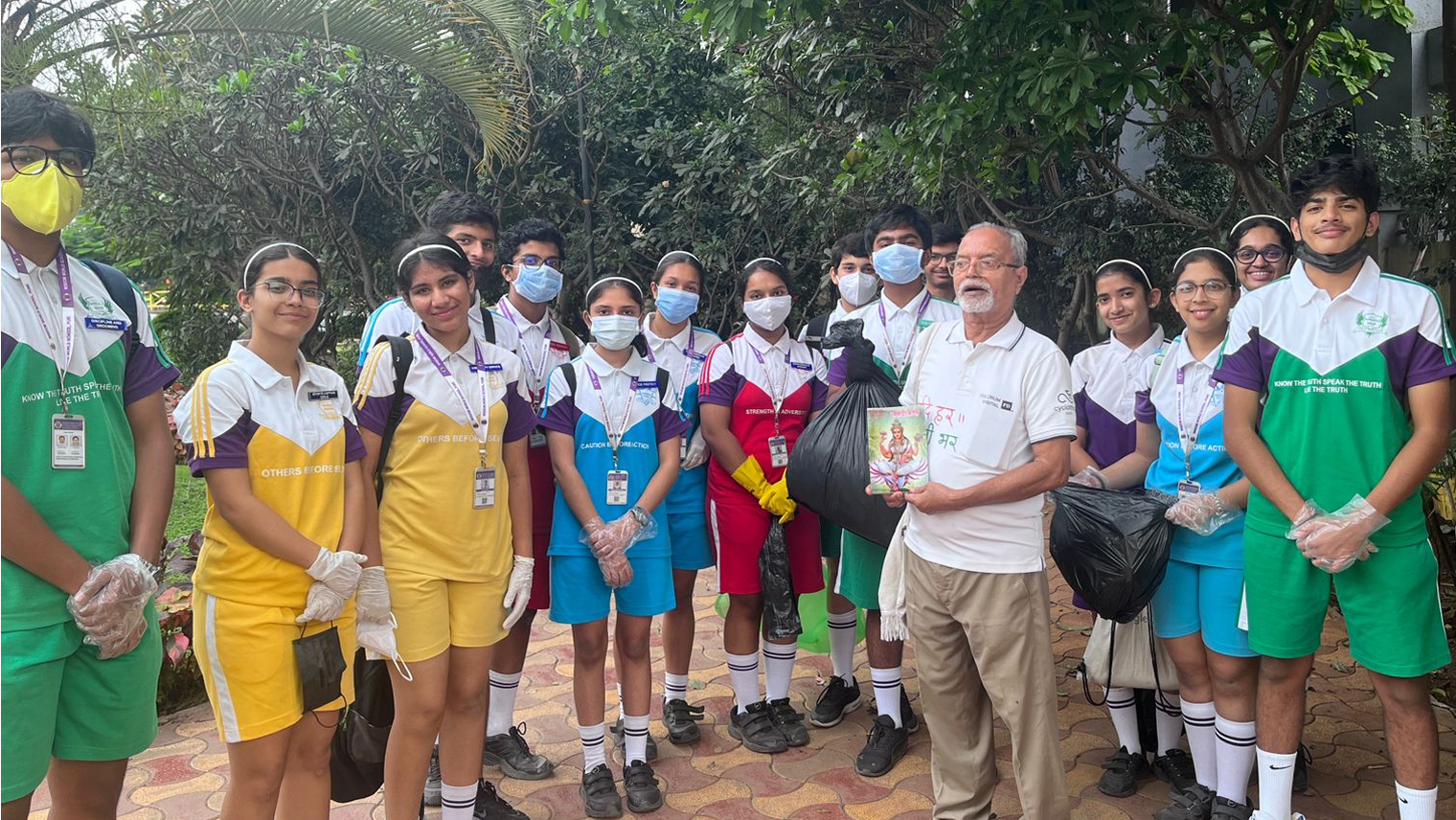 CLEANLINESS DRIVE AT SAVITRI PHULE GARDEN